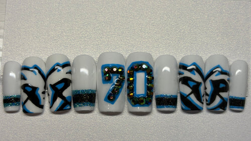 Custom Hockey-Inspired Press-On Nails